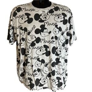 Disney Artist Series Mickey Mouse Black and Gray Short Sleeve‎ Tee Men L